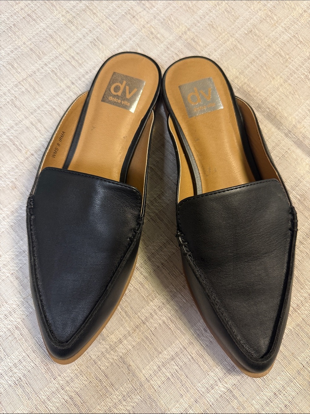 Dolce Vita Black Pointed Leather Backless Loafers